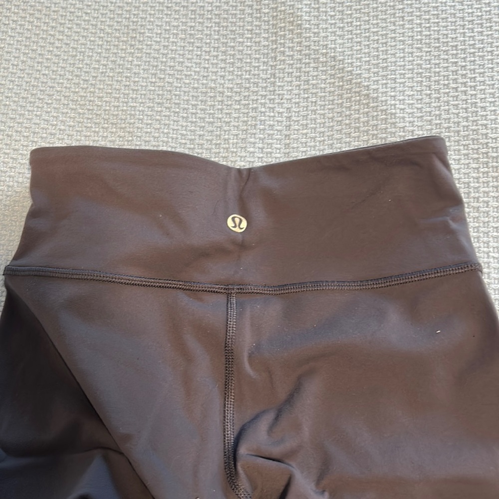 Lululemon size 4 low waisted leggings